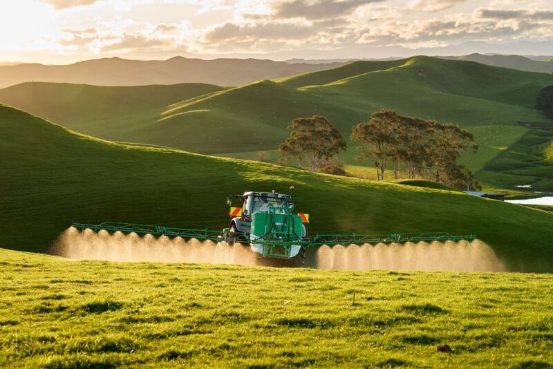 Hustler to Applica8r Sprayers - Image 3