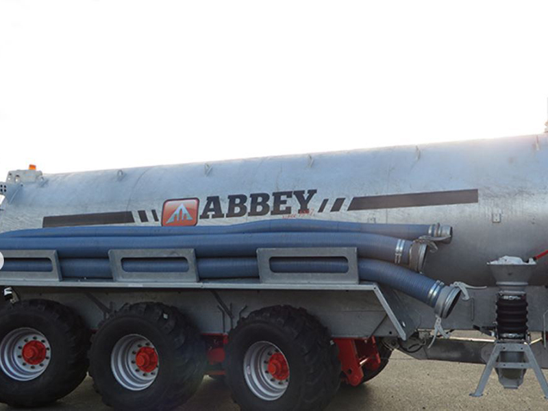 Abbey-Tri-Axle