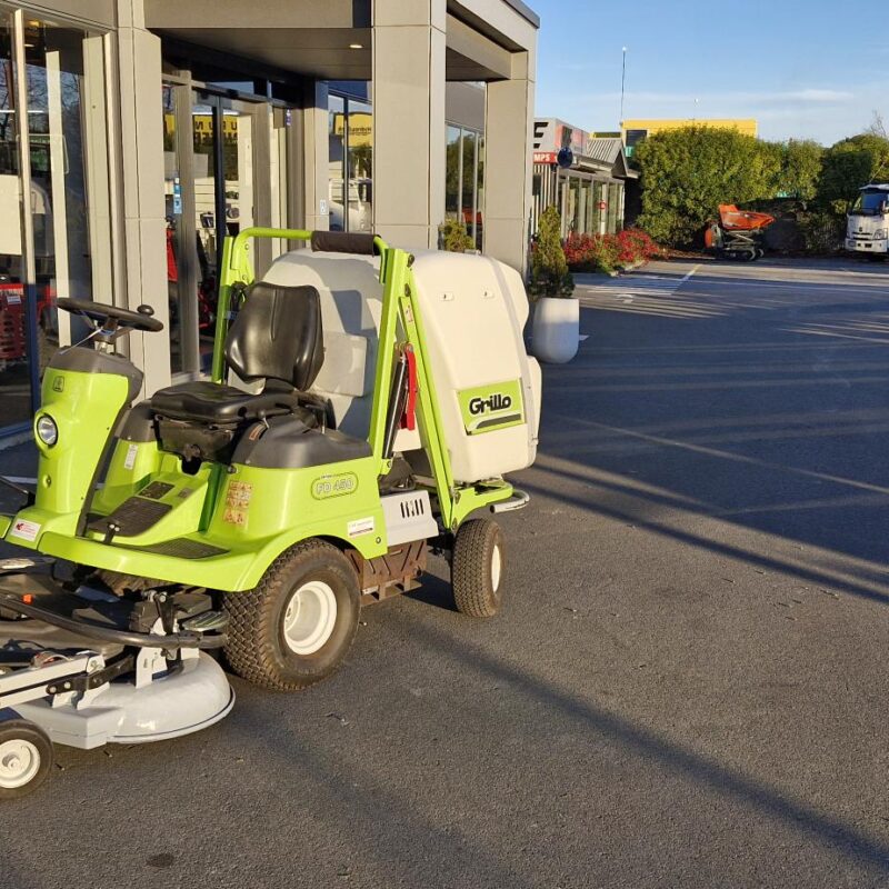 Grillo FD450 Ride on Mower 46" Cut