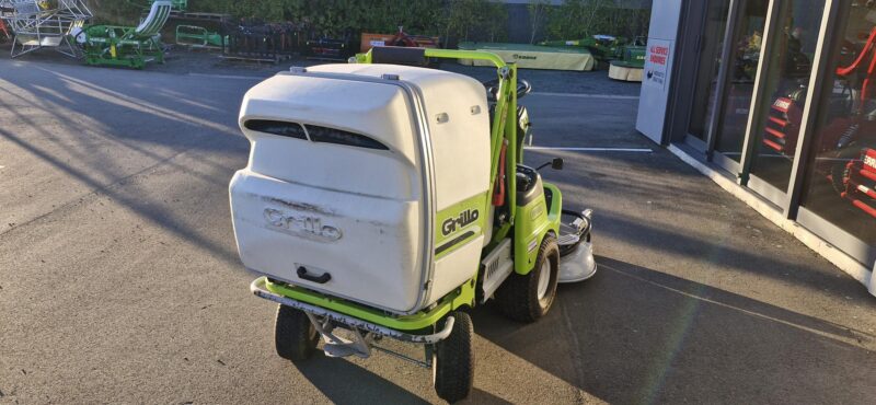 Grillo FD450 Ride on Mower 46" Cut - Image 6