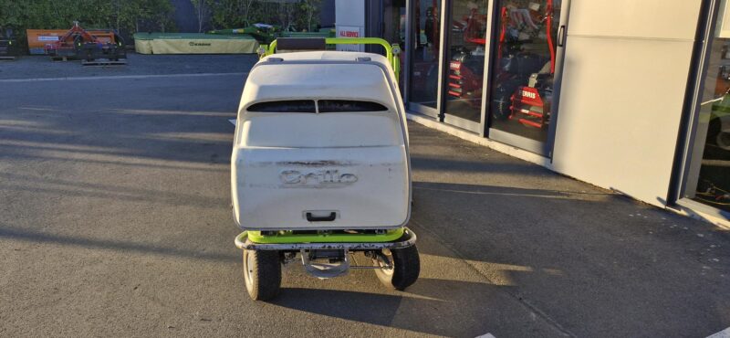 Grillo FD450 Ride on Mower 46" Cut - Image 7