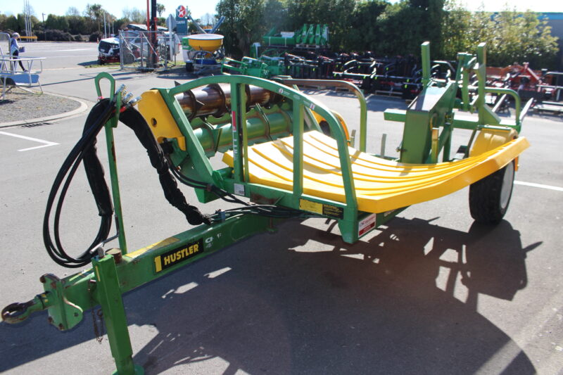 Hustler Chainless 4000 Trailing Bale Feeder - Image 3