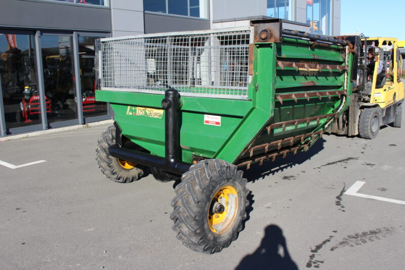 Agtrailer Multi Skip Feedout Trailer - Image 3