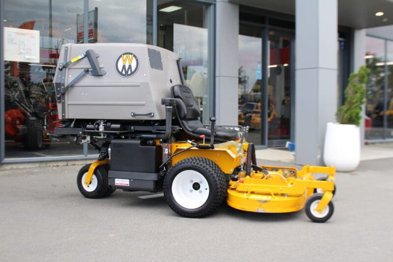 Walker MT23 GHS Tractor Unit 23hp DC42" Deck