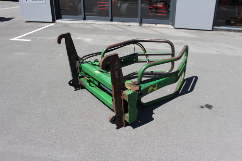 McHale R5 Bale Clamp - Telehandler Mount - Image 2