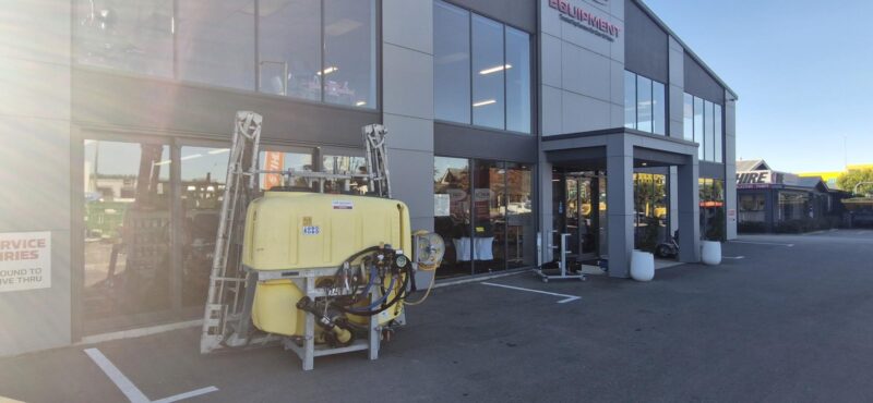 Caffini / Hustler Genius 1000L Sprayer