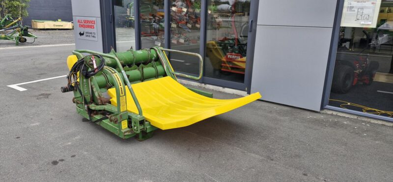 Hustler Chainless 2000 3ptl Bale Feeder - Image 7
