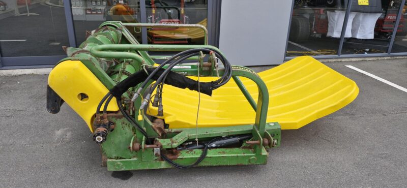 Hustler Chainless 2000 3ptl Bale Feeder - Image 2