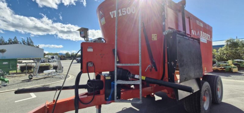 Abbey VF1500T 15m3 Twin Auger Tandem Mixer Wagon - Image 7